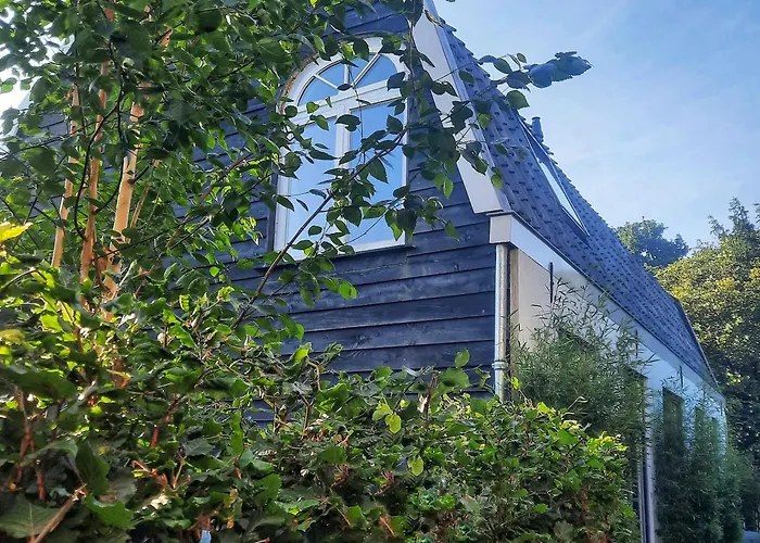 Inn The Green